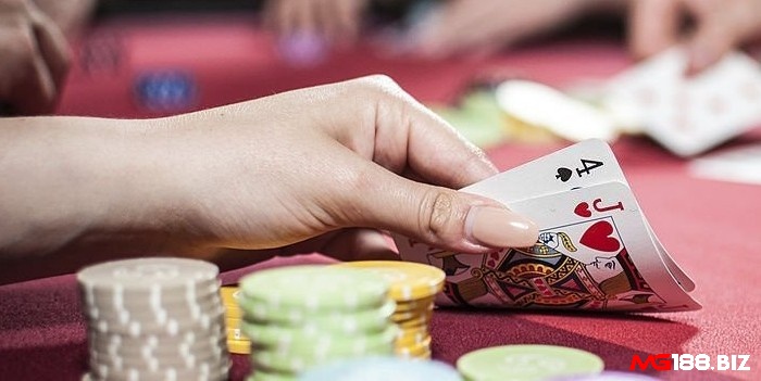 MG188 chia sẻ các ví dụ chi tiết giúp anh em hiểu rõ hơn về Donk bet Poker