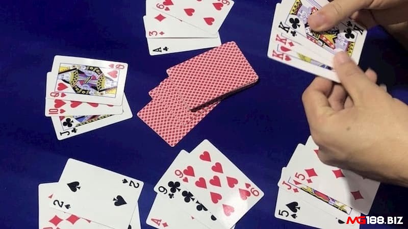 Học hỏi mẹo từ cao thủ kinh nghiệm để chơi liêng thành công