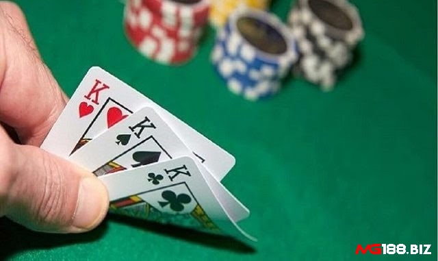 Tổng quan về bài Liêng và luật chơi Liêng cơ bản
