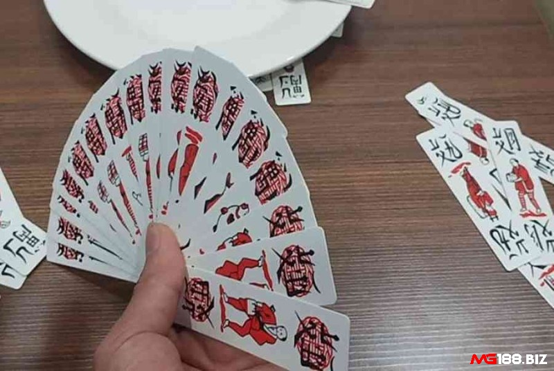 Đánh chắn online đòi hỏi tay thủ có chiến thuật rõ ràng và khả năng đánh lừa đối thủ