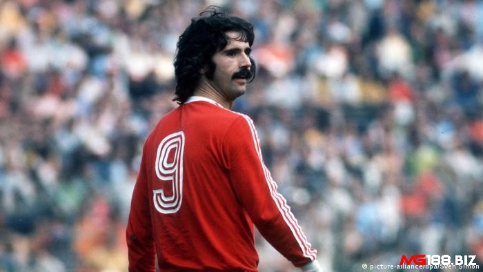 Đội hình xuất sắc nhất Bayern Munich - Gerd Muller