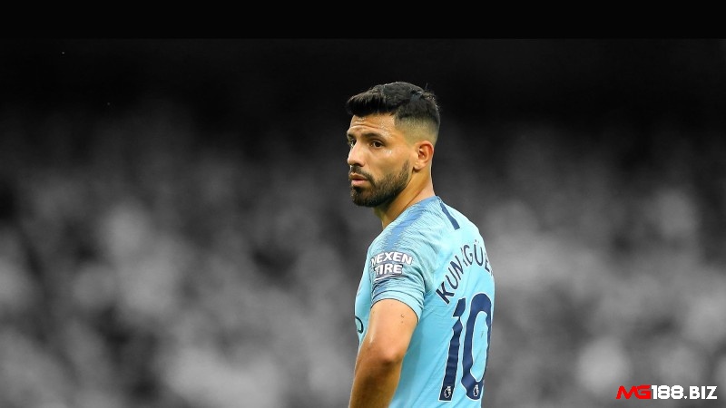 Đội hình xuất sắc nhất Manchester City đó là Sergio Aguero