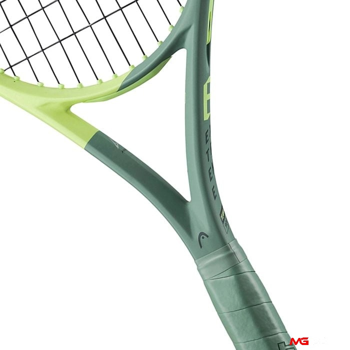 Vợt tennis bán trợ lực dành cho những người chơi muốn kiểm soát bóng