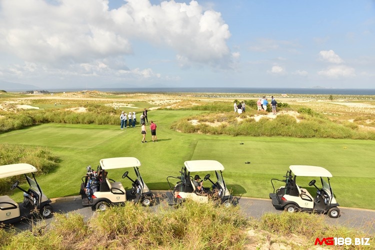 Khu sân tập của KN Golf Links Paradise