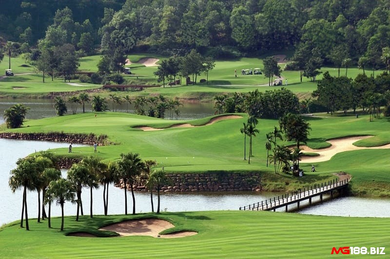Sân golf Chí Linh