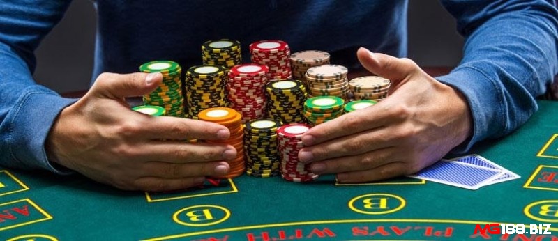 Kinh nghiệm chơi bài Baccarat theo dõi xu hướng ván bài