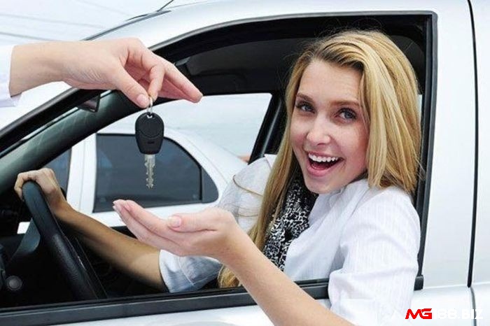Ý nghĩa của giấc mơ lái xe ô tô trên đường bẳng phẳng