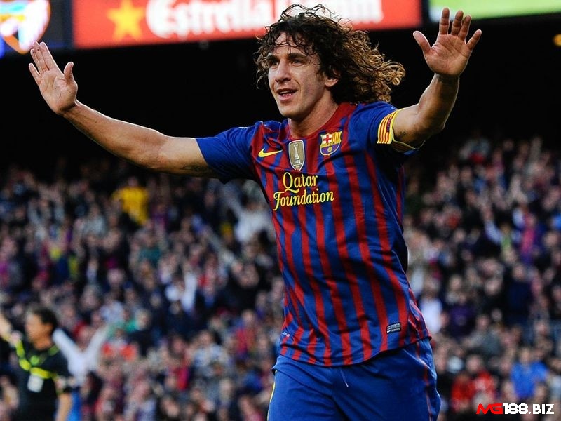Trung vệ hay nhất C1 Carles Puyol