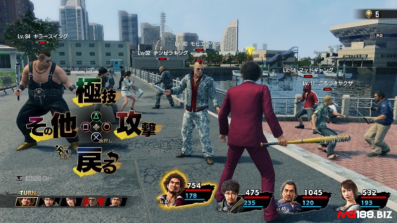 Yakuza: Like a Dragon kết hợp yếu tố hài hước và cảm động với phong cách JRPG mới lạ.