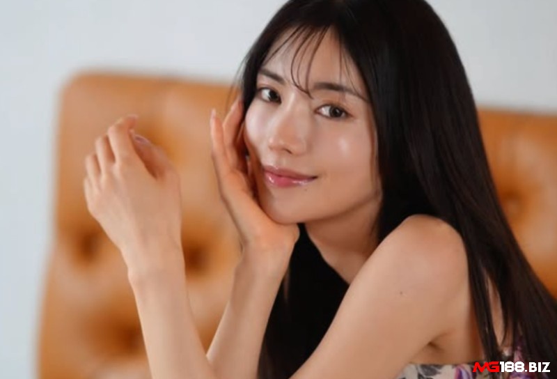 Tìm hiểu chi tiết về nữ diễn viên xinh đẹp Karen Kaede