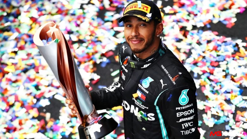Lewis Hamilton tài sản 550 triệu USD tay đua F1 giàu nhất thế giới